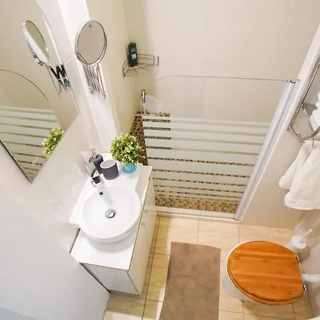 Exclusive Central Homes Budapest Apartment *